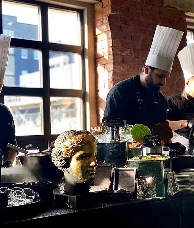Кейтеринг меню №1230 в стиле Street Food. Фуршет с Анимационными станциями на 200 персон