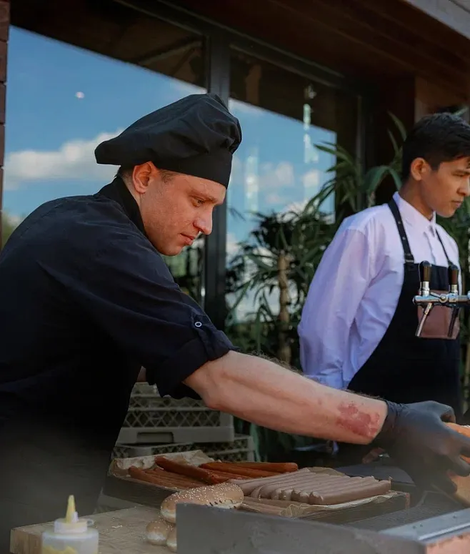 Кейтеринг меню №1165 в стиле Street Food. Фуршет с Анимационными станциями на 500 персон