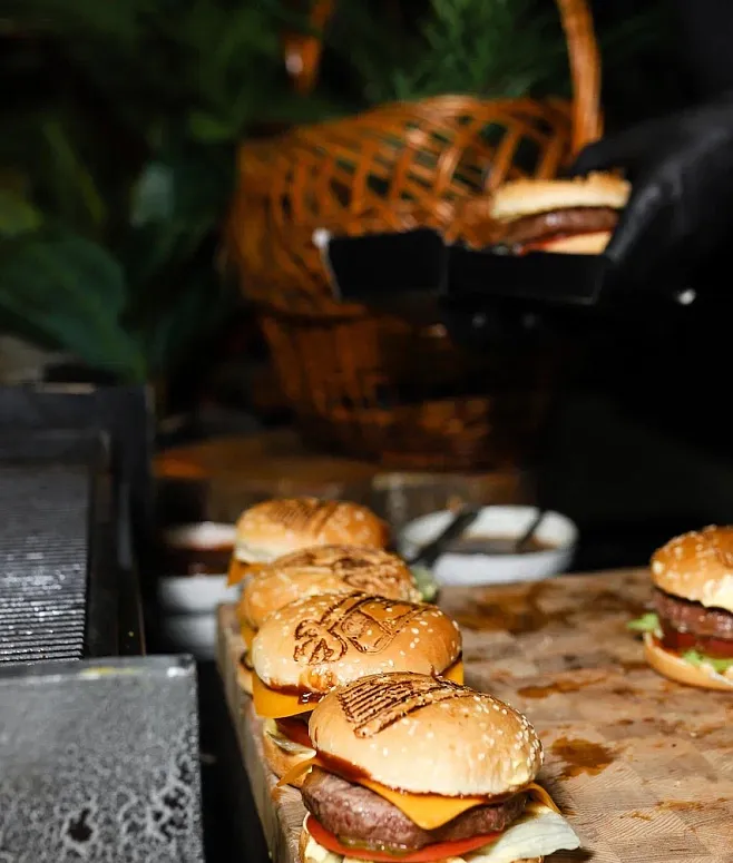 Кейтеринг меню №928 в стиле BBQ. Классический фуршет на 400 персон