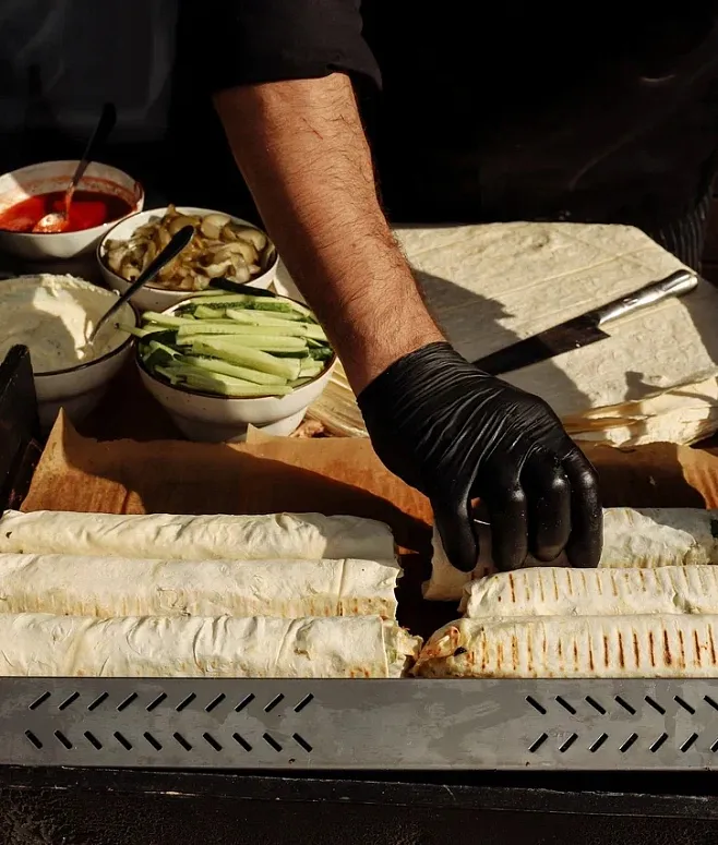 Кейтеринг меню №1191 в стиле Street Food. Фуршет с Анимационными станциями на 400 персон — фото